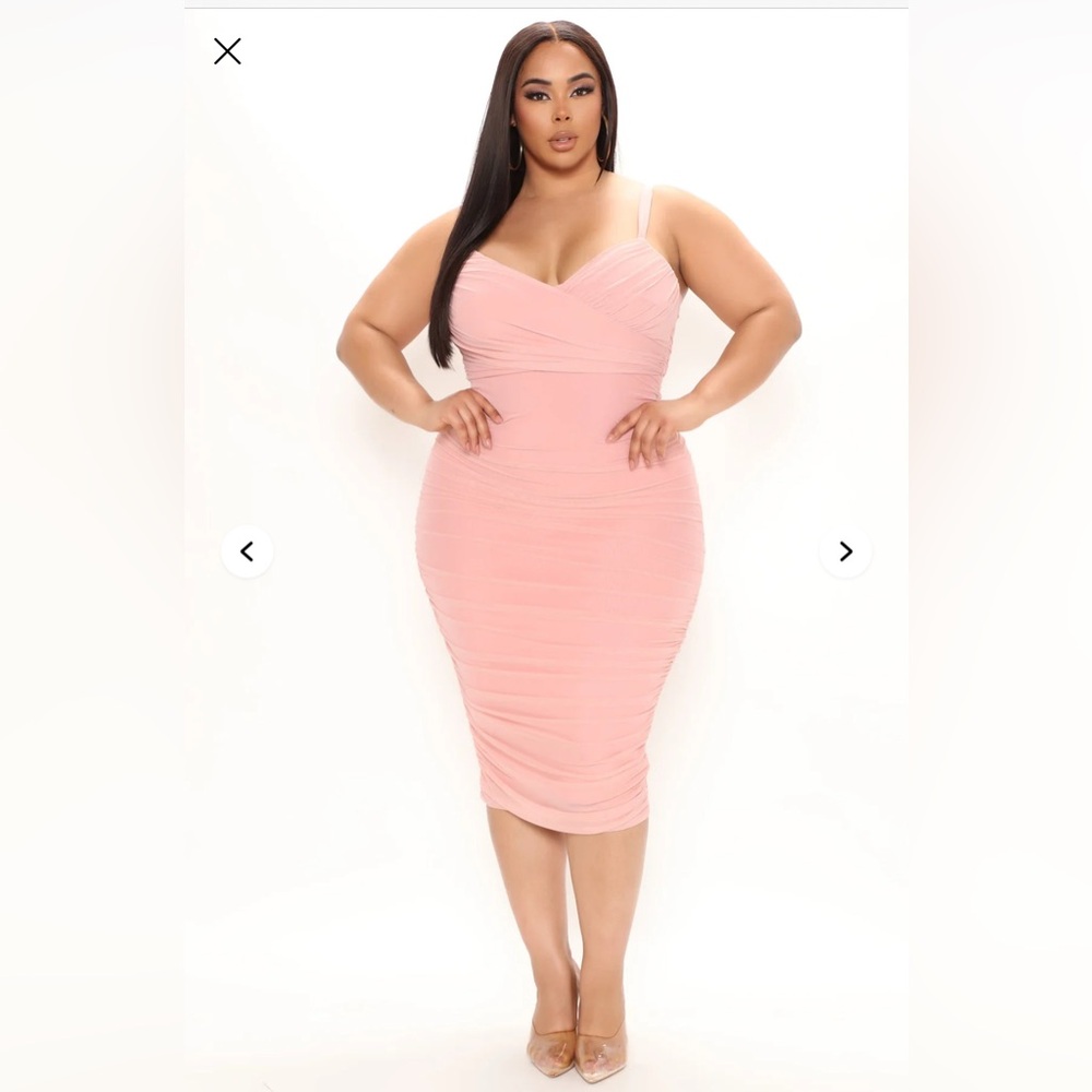 Fashion Nova Pink Ruched Midi Dress for Wedding Guest